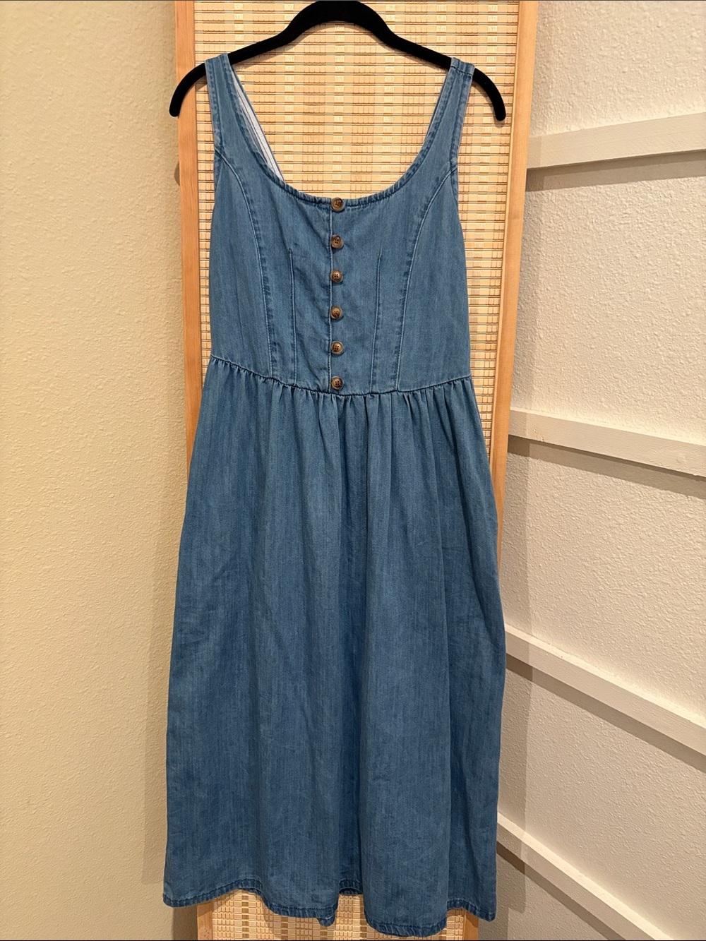Like new Wishlist Cotton denim midi dress